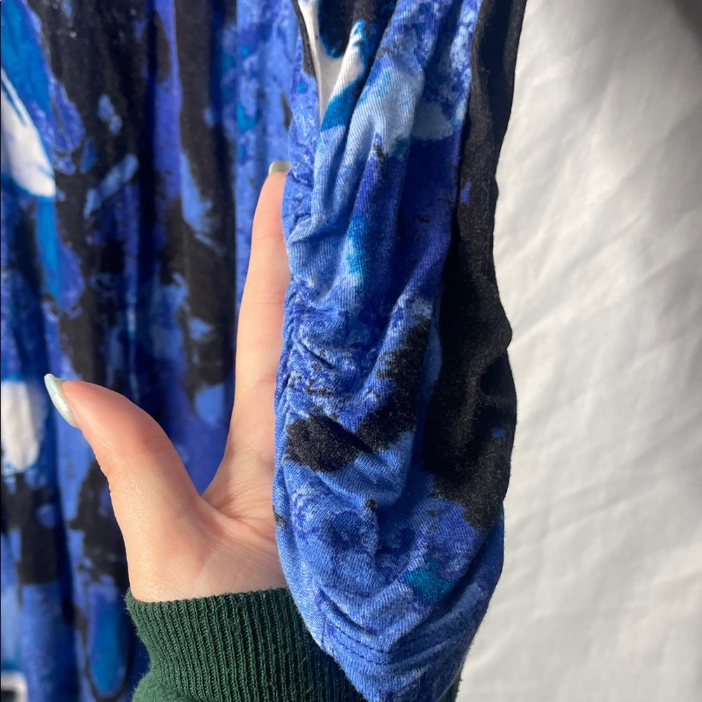 Grace Elements Blue And Black Patterned Top - image 4